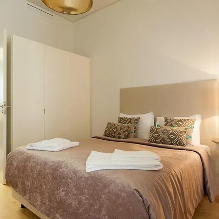Guestready - Downtown Design Lägenhet