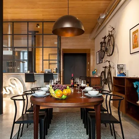 Апартаменти Guestready - Downtown Design *